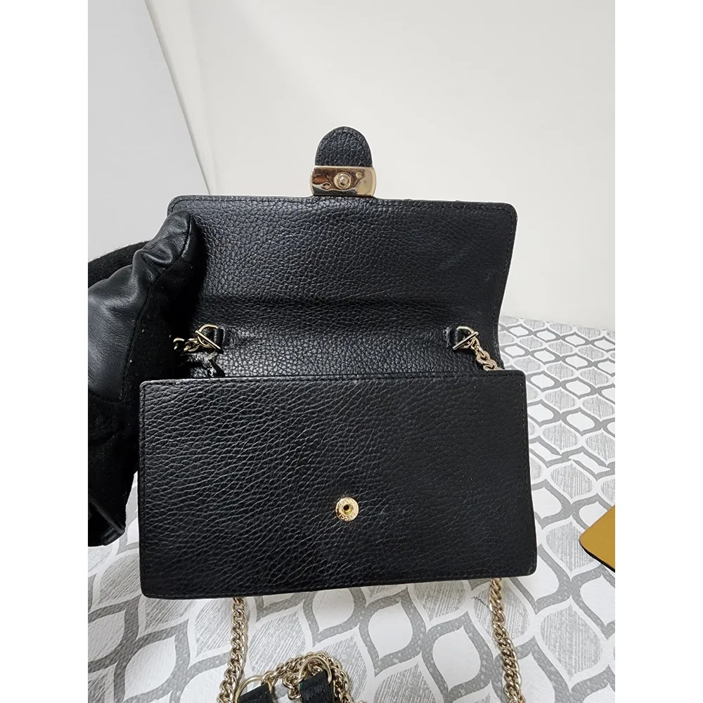 GUCCI Dollar Calfskin Interlocking G Chain Wallet On Chain Black - Picture 10 of 13